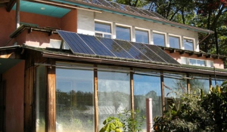 Having Solar Energy System Trouble? Don’t Call Your Utilities