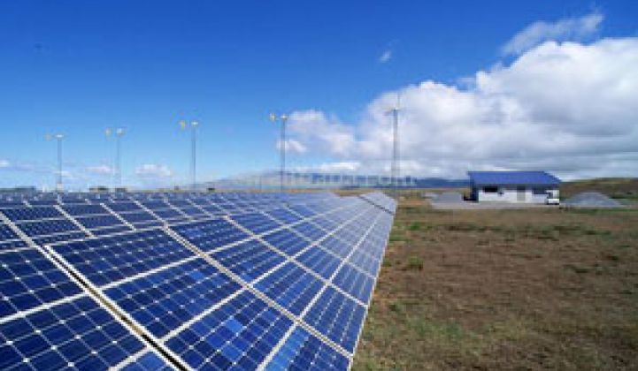 China Plans World’s Largest Solar Power Plant