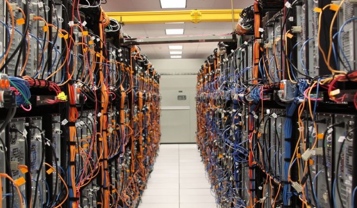 Bringing Data Centers Into the Smart Grid Fold