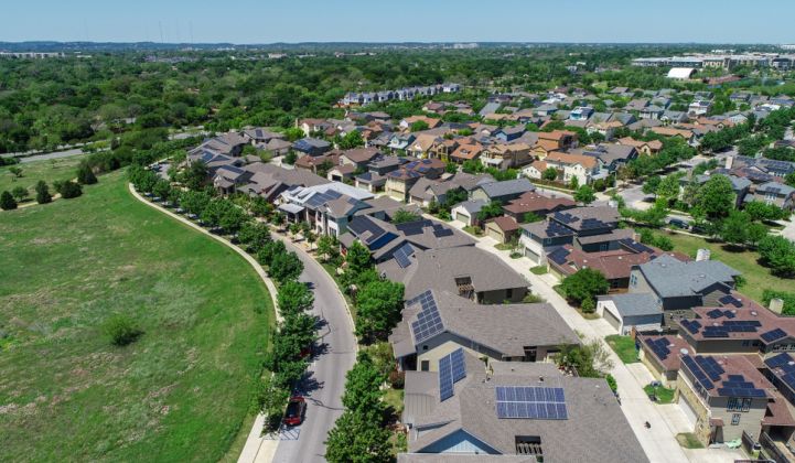 The lowest-cost path to decarbonizing the grid will require a mix of centralized and distributed solar and batteries, according to new models.