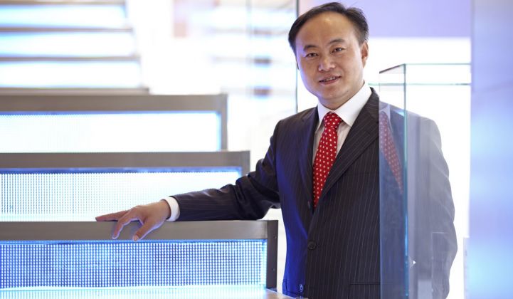 Dr. Shi Steps Down as Suntech CEO